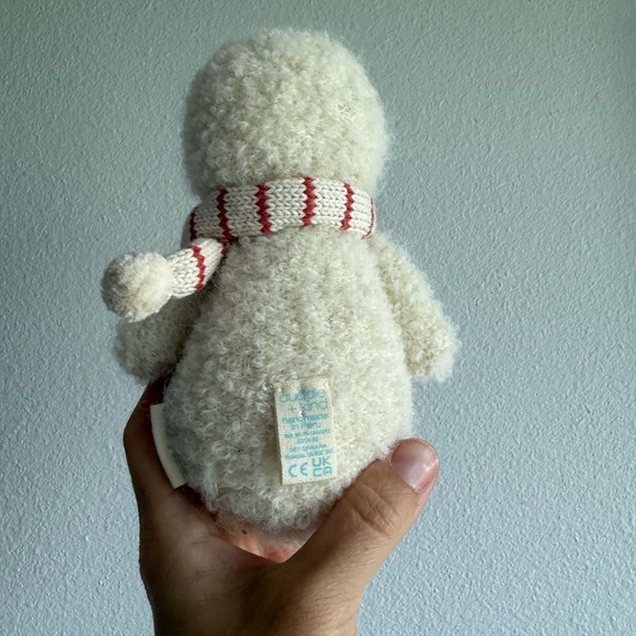 Cuddle + Kind Snowman - Picture 2 of 5